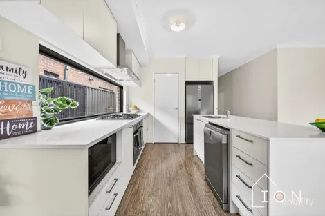 Property photo of 16 Michigan Road Clyde VIC 3978