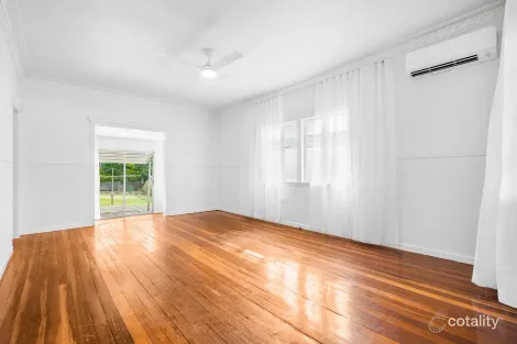 Property photo of 189 Mountjoy Terrace Manly QLD 4179