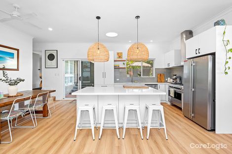 Property photo of 11 Elmton Way Carine WA 6020