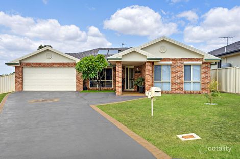 Property photo of 8 Grande Close Hunterview NSW 2330