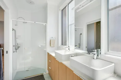 Property photo of 1/110 Riverside Drive West Ballina NSW 2478