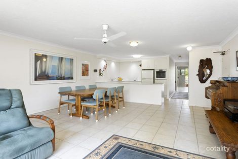 Property photo of 2/48 The Esplanade Paradise Point QLD 4216