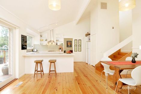 Property photo of 1 Allambie Drive Eltham VIC 3095