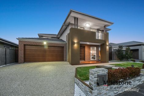 Property photo of 5 Brightstone Drive Clyde North VIC 3978