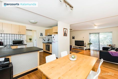Property photo of 8 Sutherland Close South Guildford WA 6055