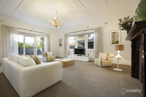 Property photo of 2 Barnsbury Road Deepdene VIC 3103