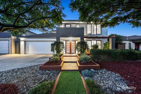 Property photo of 5 The Grove Keysborough VIC 3173