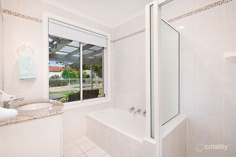 Property photo of 4 Jull Place St Helens Park NSW 2560
