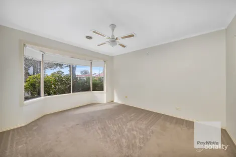 Property photo of 9 Pinecone Court Werribee VIC 3030