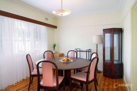 Property photo of 39 Roslyn Street Burwood VIC 3125