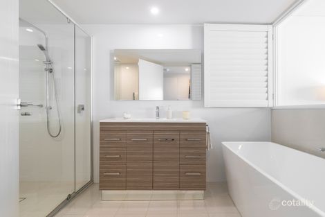 Property photo of 71/36 Woodcliffe Crescent Woody Point QLD 4019