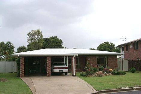 27 Goddard St, Norman Gardens, QLD 4701