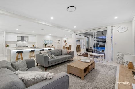 Property photo of 20 Apulia Place Bridgeman Downs QLD 4035