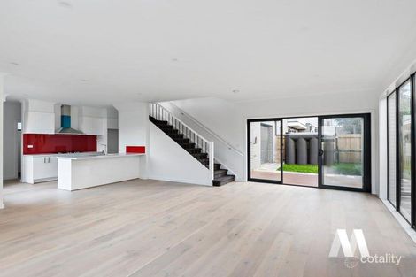 Property photo of 1/111 Lemont Avenue Mount Waverley VIC 3149