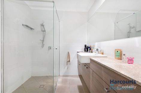 Property photo of 2/24 Henry Street Woolloongabba QLD 4102