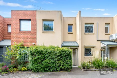 4a Calwell St, Kensington, VIC 3031