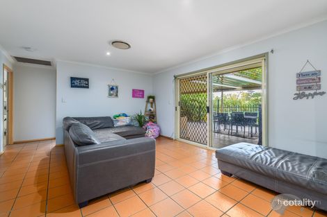 Property photo of 6 Balranald Court Helensvale QLD 4212