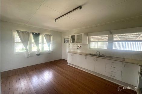 Property photo of 58 Australia Ii Drive Kensington Grove QLD 4341