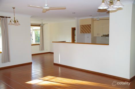 Property photo of 4 Coast Bay Close Point Vernon QLD 4655