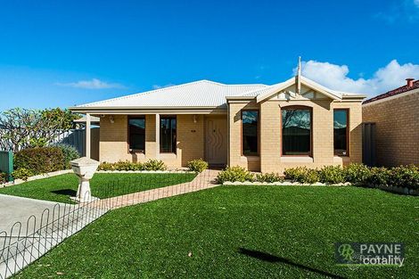 15 Laguardia Loop, Port Kennedy, WA 6172