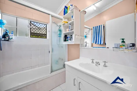 Property photo of 30/87 Macilwraith Street Manoora QLD 4870