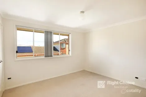 Property photo of 4/37 Addison Avenue Lake Illawarra NSW 2528
