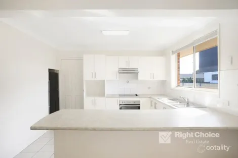 Property photo of 4/37 Addison Avenue Lake Illawarra NSW 2528