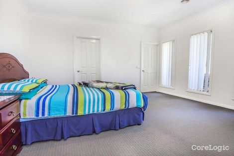 Property photo of 10 Markham Court Roxburgh Park VIC 3064