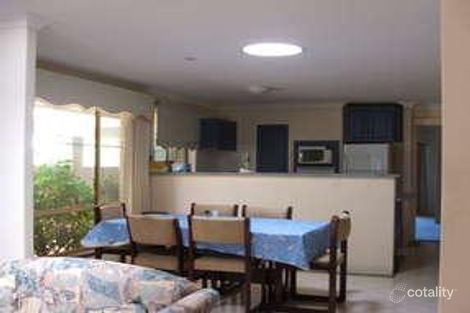 Property photo of 8 Castlemain Heights Leeming WA 6149