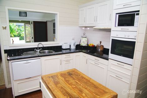 Property photo of 13 Walker Street Crescent Head NSW 2440