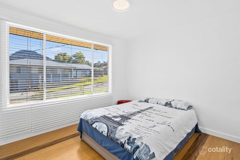 Property photo of 91 Blackman Parade Unanderra NSW 2526