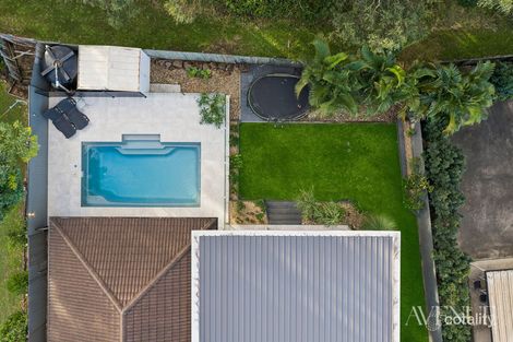 Property photo of 4 Great Regents Park QLD 4118