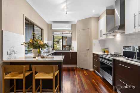Property photo of 16 Highbury Place Upper Kedron QLD 4055