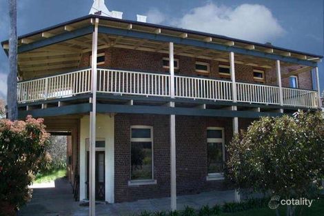 11 Queen St, Binalong, NSW 2584