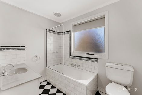 Property photo of 2/170 Cecil Street Williamstown VIC 3016