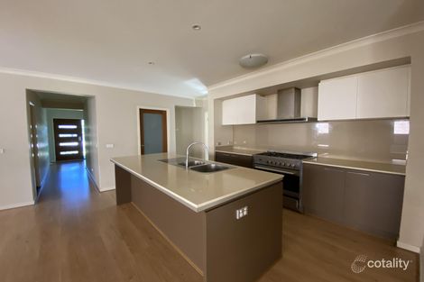 Property photo of 19 Monet Drive Truganina VIC 3029