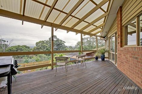 Property photo of 60 Kingswood Drive Chirnside Park VIC 3116