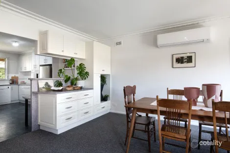 Property photo of 114 Hargraves Street Castlemaine VIC 3450