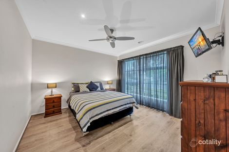 24 Alysha Ave, Lyndhurst, VIC 3975