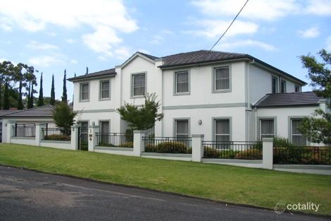 1 Allambie Ave, East Lindfield, NSW 2070