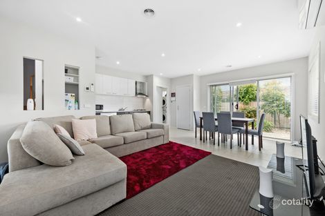 Property photo of 19 Balanada Close Alfredton VIC 3350