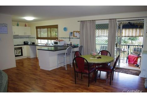 8 Alexander St, Macleay Island, QLD 4184