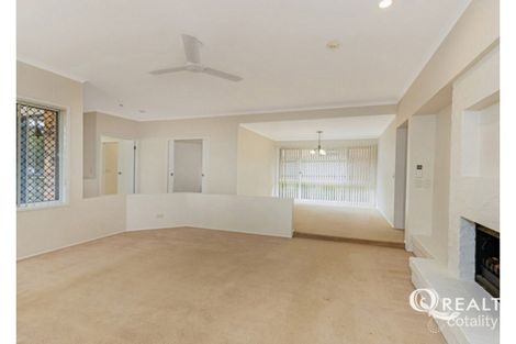 Property photo of 8 Azalea Crescent Calamvale QLD 4116