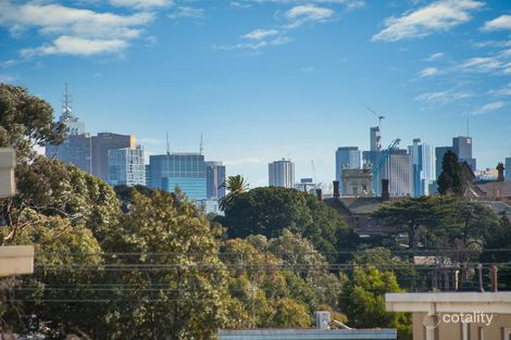 Property photo of 28/9 Lisson Grove Hawthorn VIC 3122