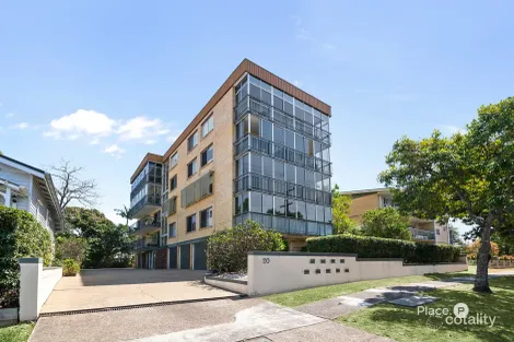 Property photo of 2/20 Rosemount Terrace Windsor QLD 4030