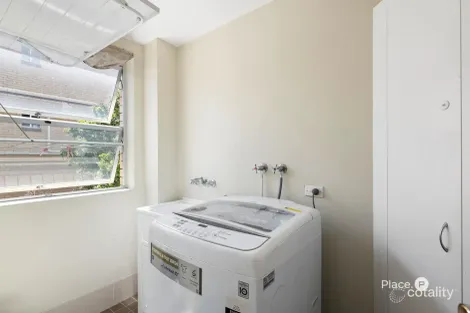Property photo of 2/20 Rosemount Terrace Windsor QLD 4030