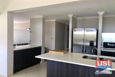 Property photo of 35 Peppermint Boulevard College Grove WA 6230