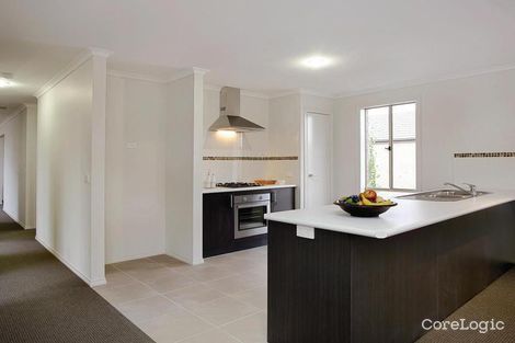 Property photo of 57 Rossiter Retreat Cranbourne North VIC 3977