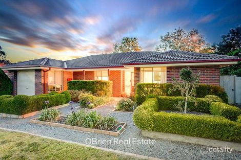 Property photo of 5 Tally Court Berwick VIC 3806