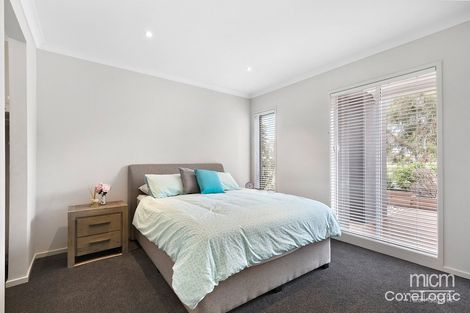 Property photo of 22 Pangana Drive Point Cook VIC 3030